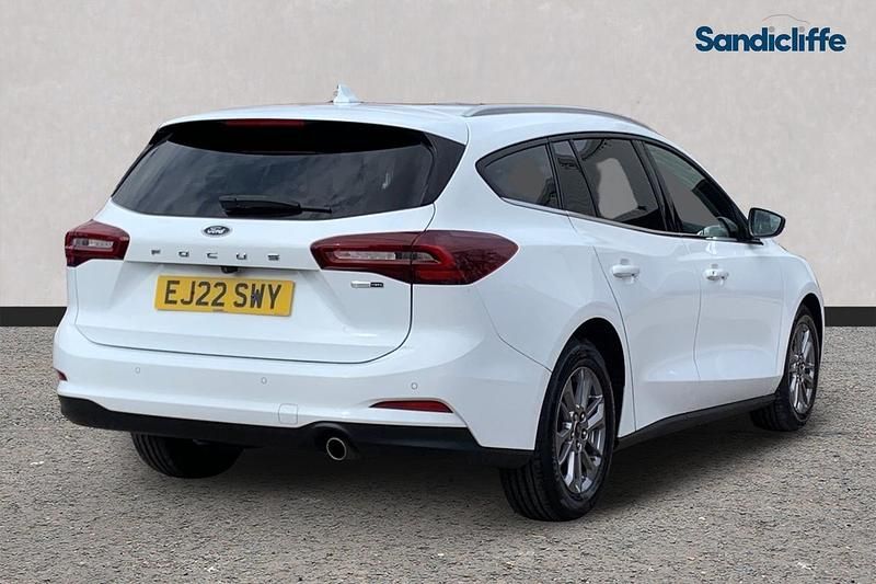 Used Ford Focus 280 HP (205 kW) 2022 White Estate