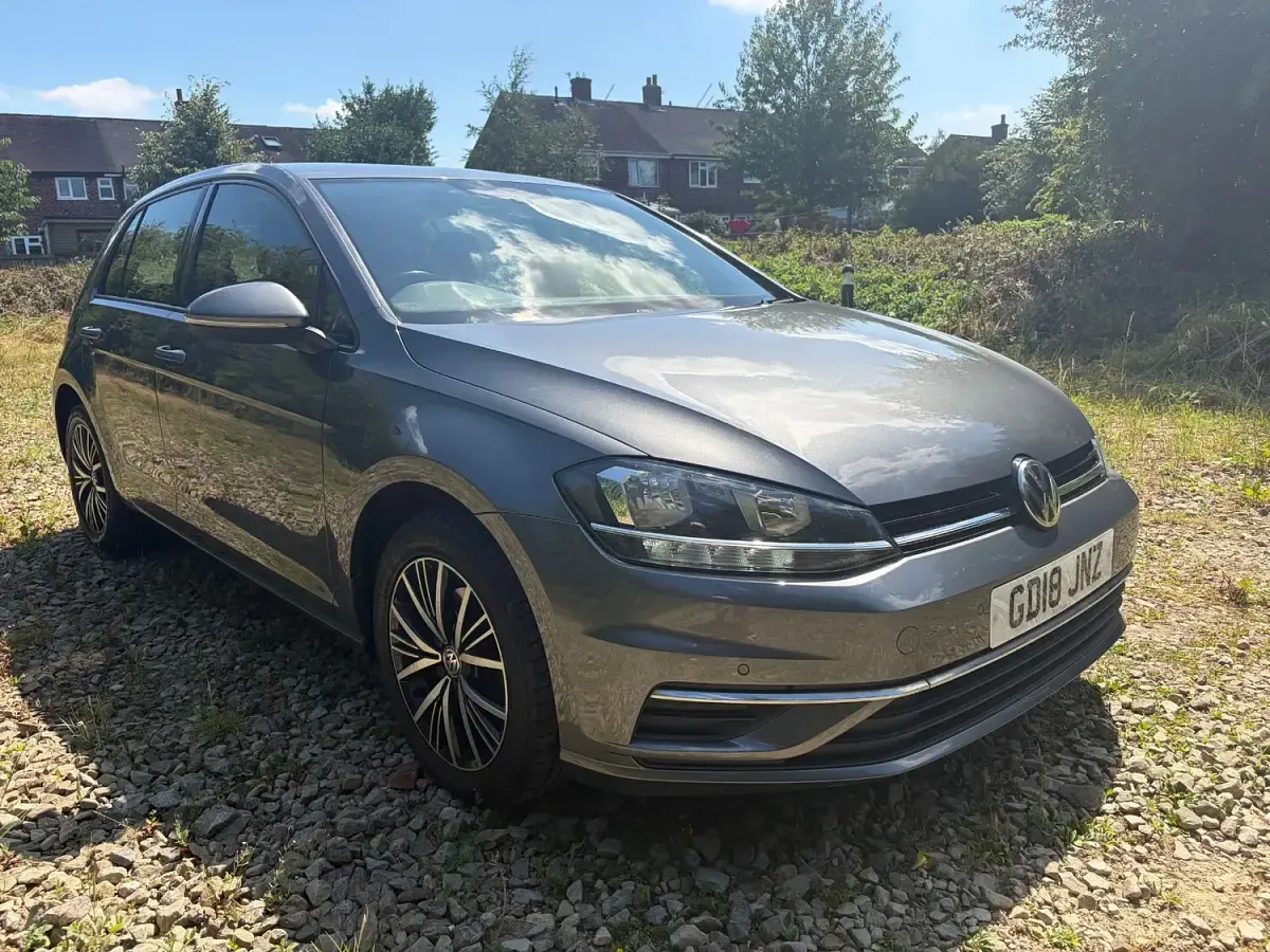 Used VW Golf VII SE 115 HP (84 kW) 2018 Grey Hatchback