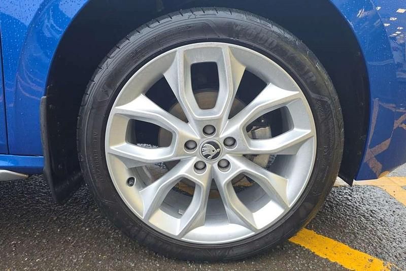 Used Skoda Kamiq SE L 147 HP (108 kW) 2021 Blue SUV