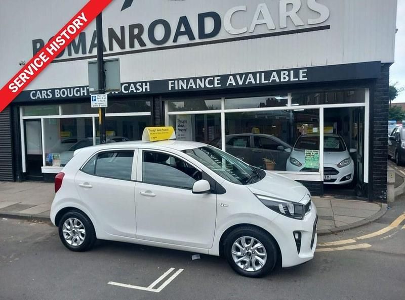 White Used 2019 Kia Picanto 2 Hatchback | £7,995 (Good price) - Image 1/4