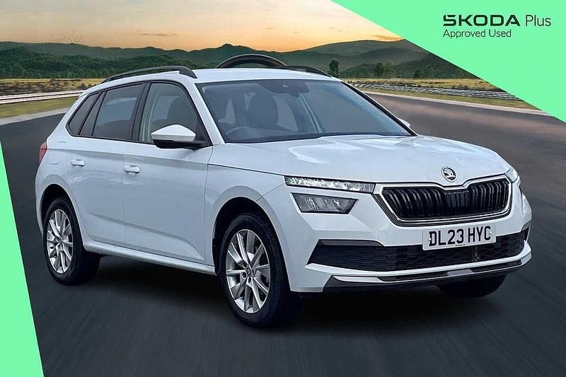 Moon white metallic Used 2023 Skoda 110 R SE Drive Estate | £15,795 (Fair price) - Image 1/4