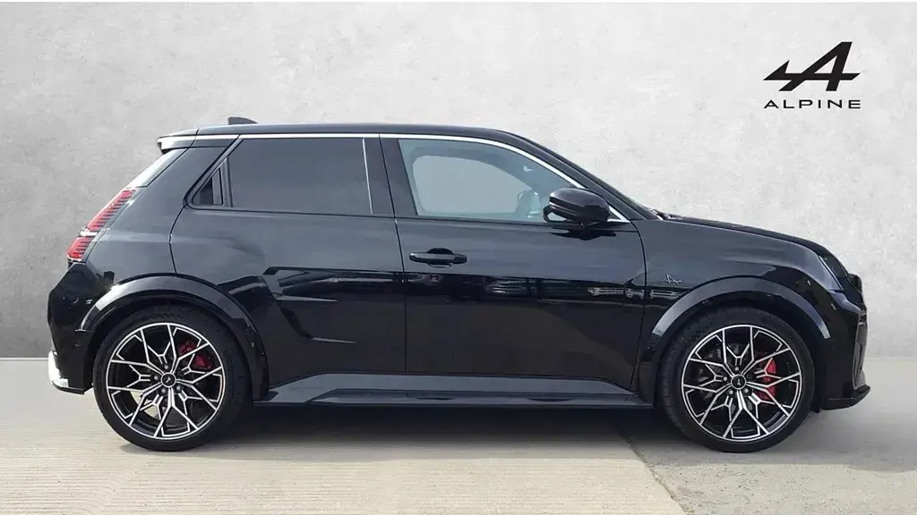 Used Alpine A290 161 kW (220 HP) 2025 Black Hatchback