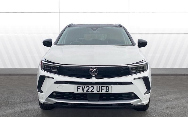 Used Vauxhall Grandland X Elite 131 HP (96 kW) 2021 White SUV