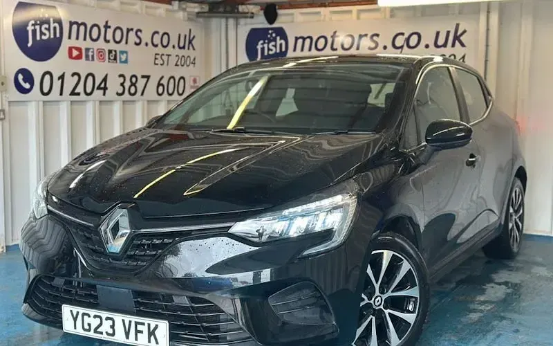 Used Renault Clio Evolution 90 HP (66 kW) 2023 Hatchback