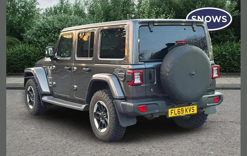 Used Jeep Wrangler Sahara 268 HP (197 kW) 2019 Grey SUV