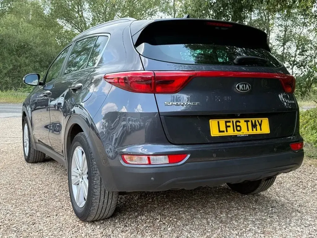 Used Kia Sportage 134 HP (98 kW) 2016 Silver SUV