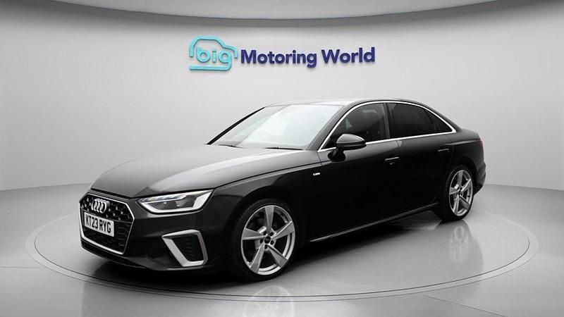 Used Audi A4 S-Line 163 HP (119 kW) 2023 Black Sedan