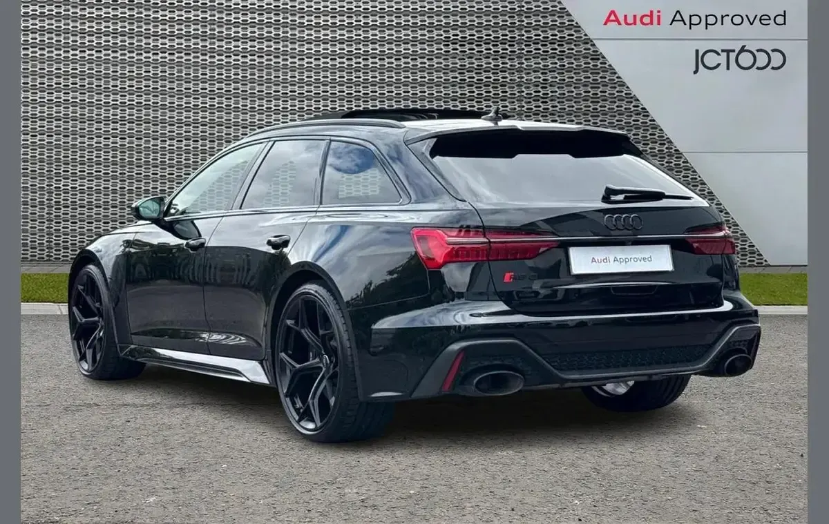 Used Audi RS6 Design 621 HP (456 kW) 2023 Black Estate