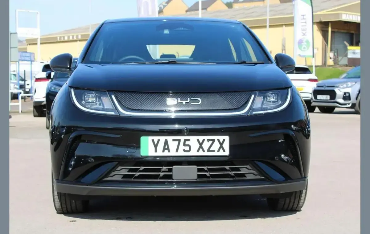Used BYD Dolphin Comfort 150 kW (204 HP) 2025 Black Hatchback