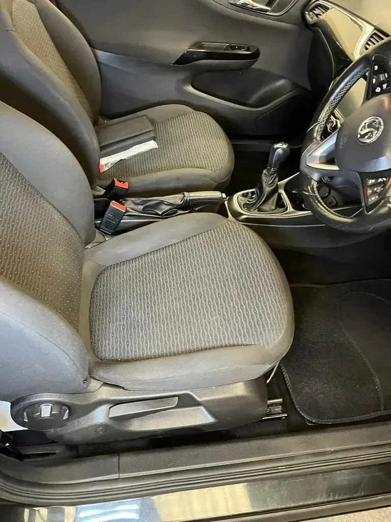 Gebraucht Vauxhall Corsa 75 PS (55 kW) 2016 Schwarz Kleinwagen