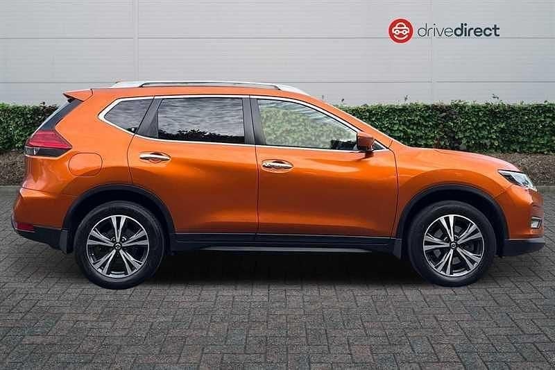 Used Nissan X-Trail N-Connecta 150 HP (110 kW) 2020 Orange SUV