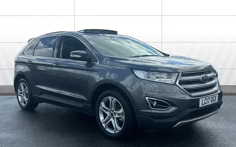 Used Ford Edge Titanium 211 HP (155 kW) 2017 SUV