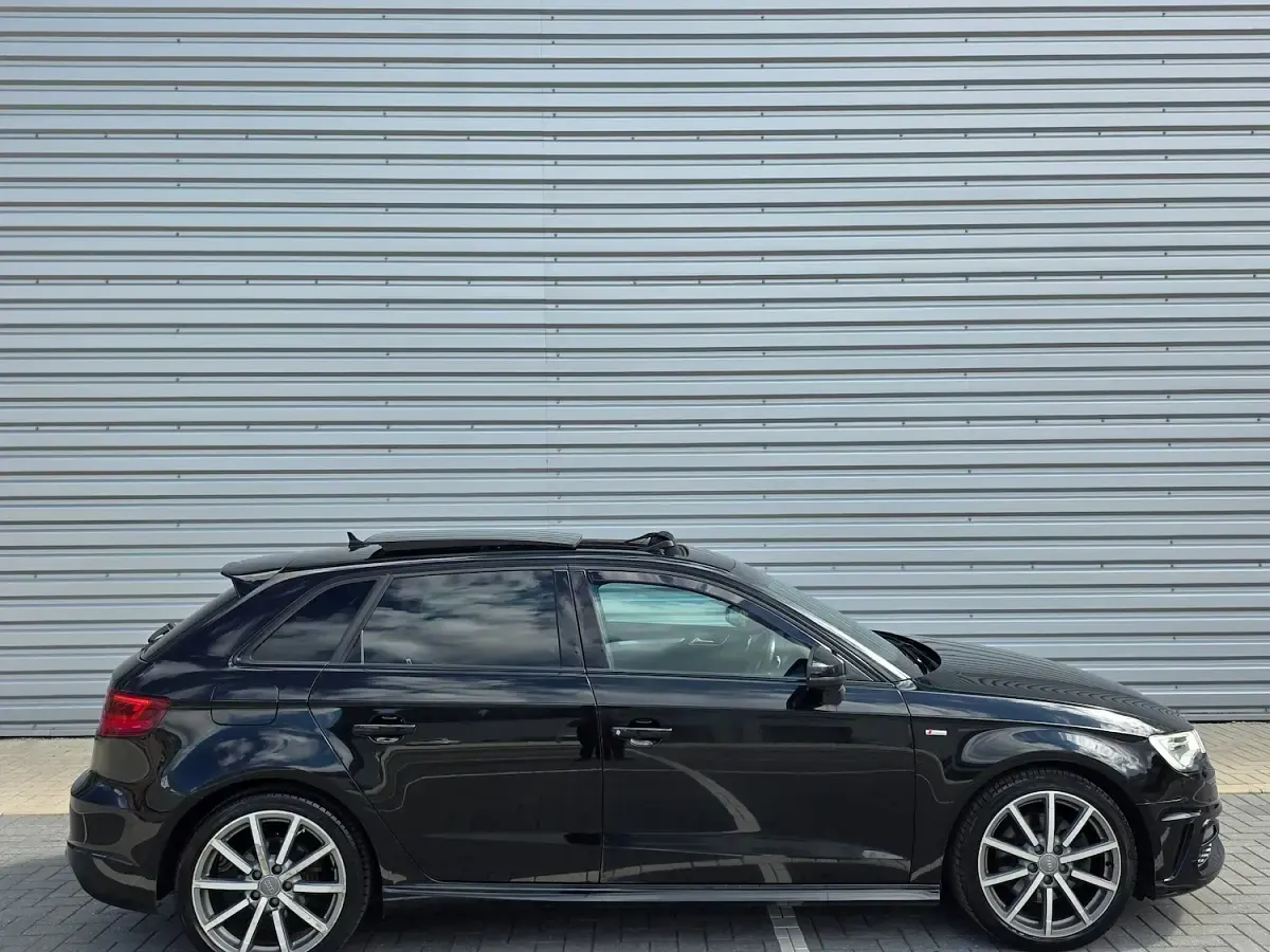 Used Audi A3 Sportback S-Line 184 HP (135 kW) 2014 Black Hatchback