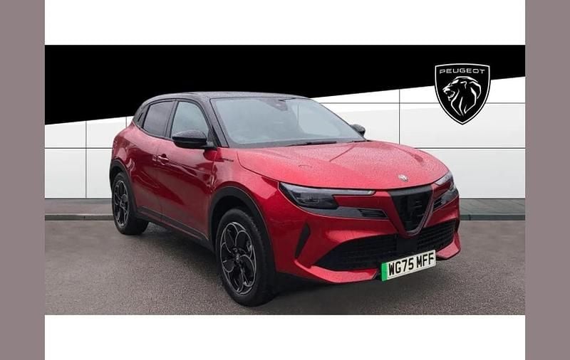 Used Alfa Romeo Junior Edizione Speciale 114 kW (156 HP) 2025 Other SUV