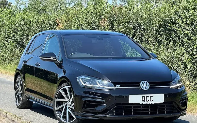 Used VW Golf VII R 300 HP (220 kW) 2020 Hatchback