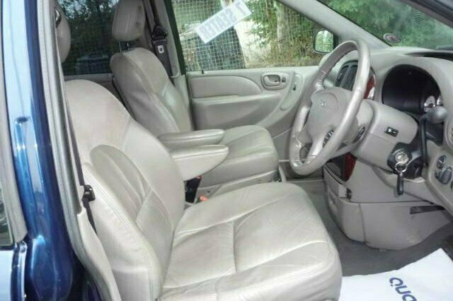 Used Chrysler Grand Voyager 172 HP (126 kW) 2003 MPV