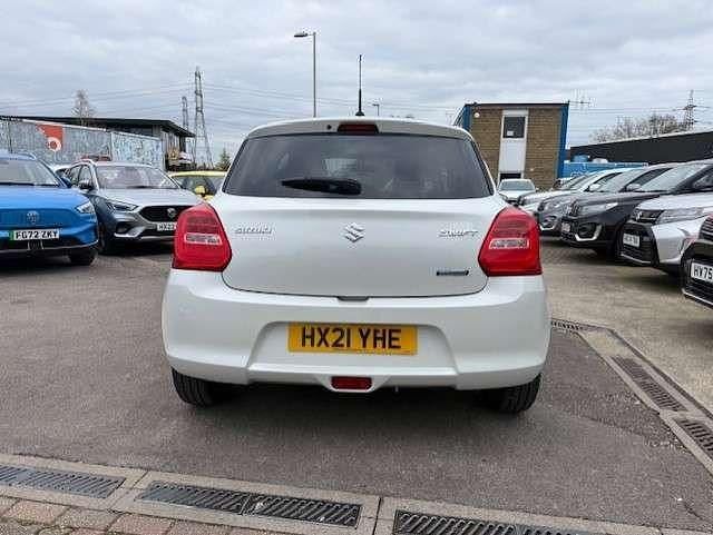 Usado Suzuki Swift SZ-L 83 HP (61 kW) 2021 Branco Citadino