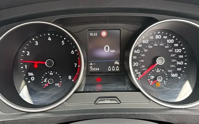 Used VW Tiguan Life 150 HP (110 kW) 2021 White SUV