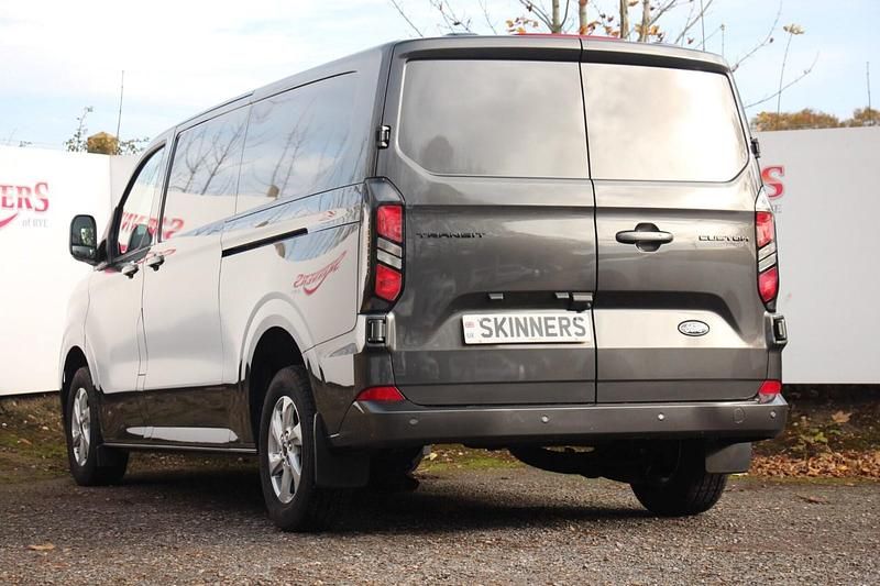 Used Ford Transit Custom Limited 136 HP (100 kW) 2024 Grey Van