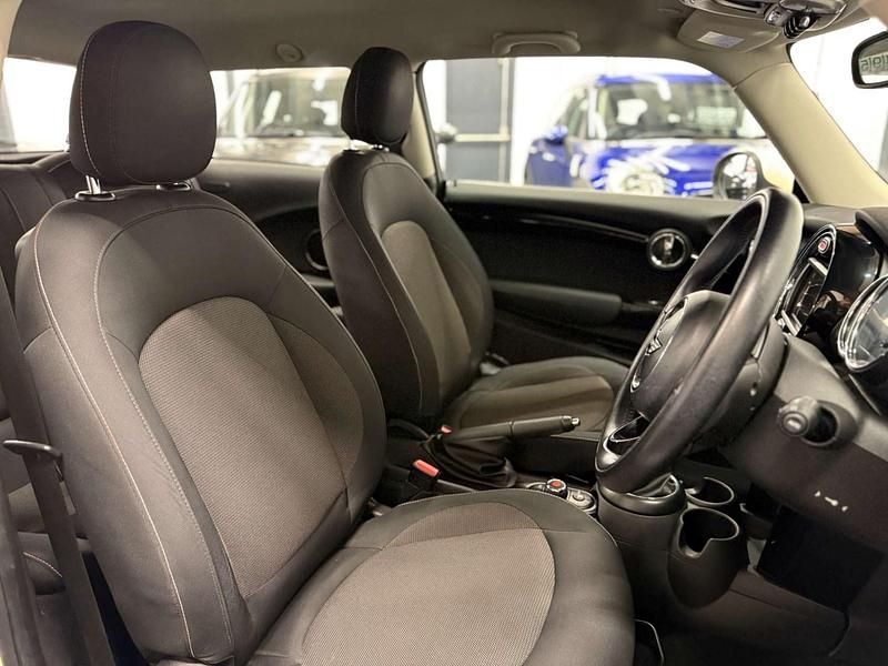 Used Mini ONE Hatch 2016 White Hatchback