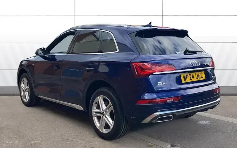 Used Audi Q5 S-Line 204 HP (150 kW) 2024 Blue SUV
