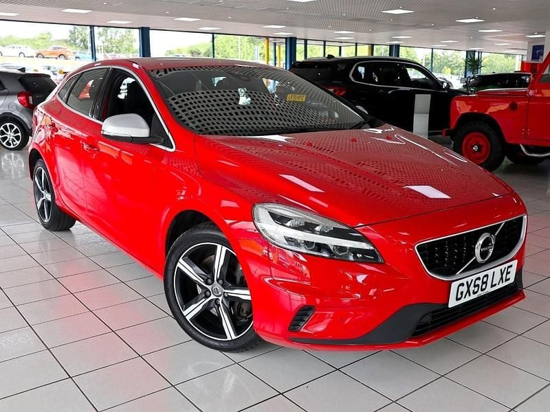 Red Used 2018 Volvo V40 R-Design Estate | £14,489 (A bit pricey) - Image 1/4