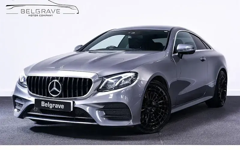 Käytetty Mercedes E220 AMG Line Premium 194 HP (142 kW) 2020 Coupe - kaksiovinen