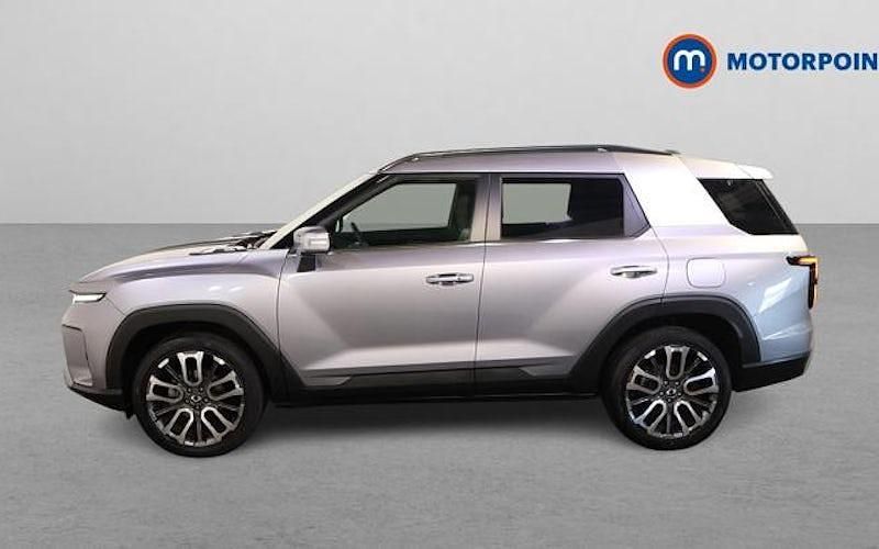 Used Ssangyong (KGM) Torres 163 HP (119 kW) 2025 Silver SUV