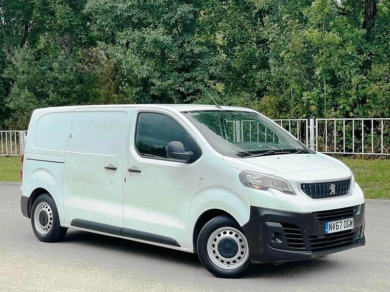 Used Peugeot Expert S 2018 White Van