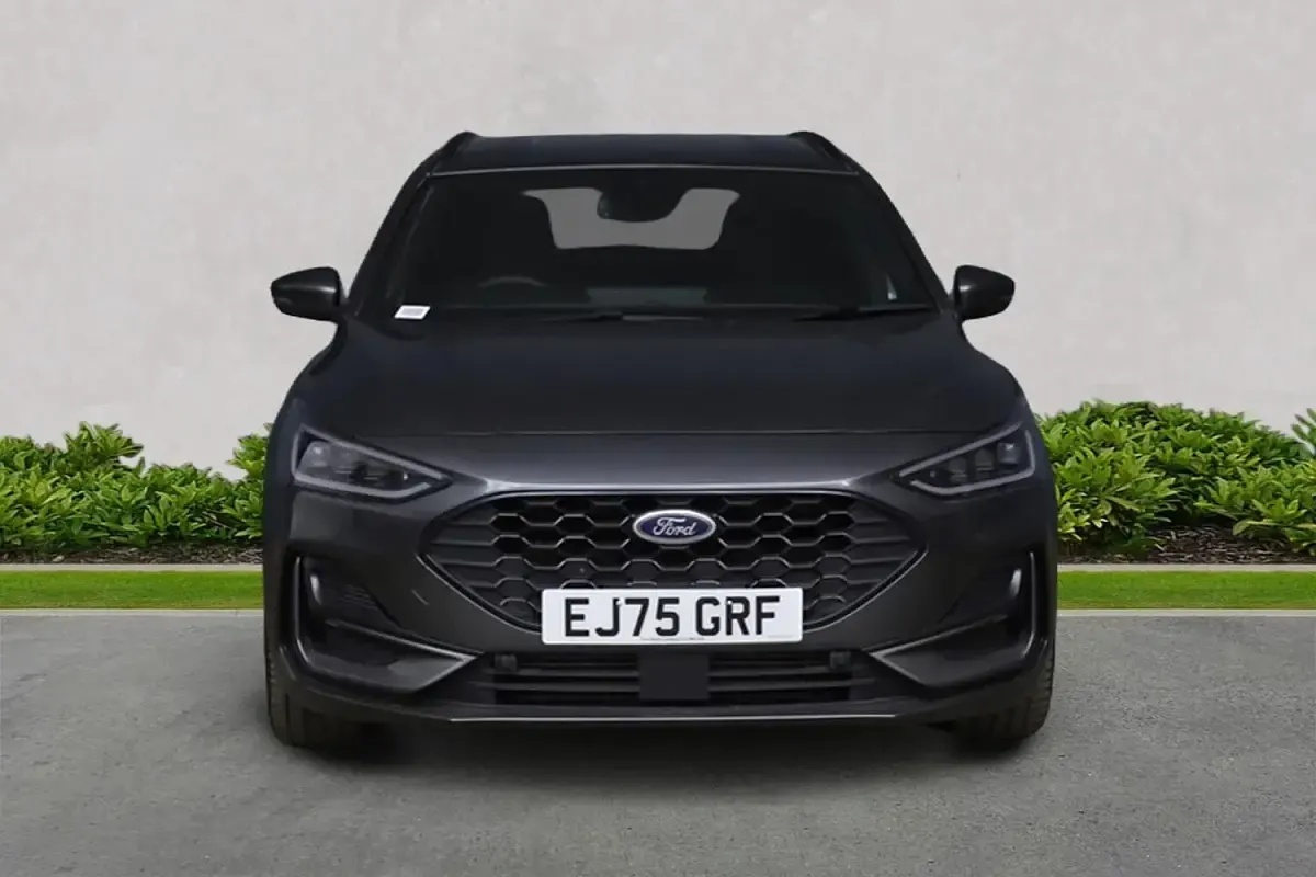 Used Ford Focus ST-Line X 155 HP (114 kW) 2025 Grey Estate