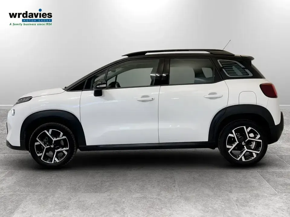 Używany Citroën C3 PureTech 2024 Biały Hatchback