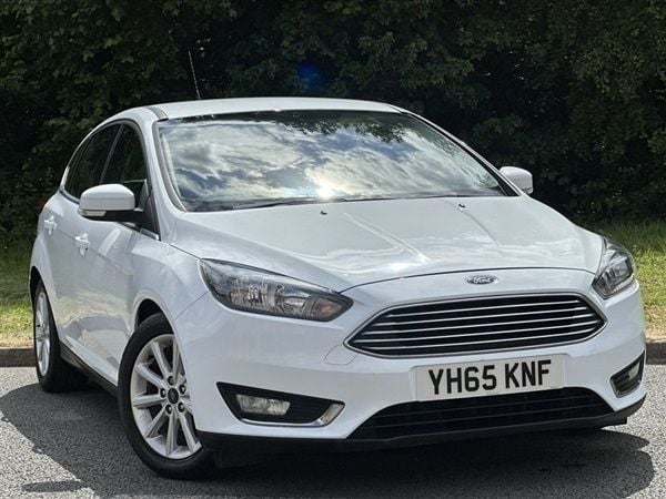 White Used 2015 Ford Focus Titanium Hatchback | £3,495 (Expensive) - Image 1/1