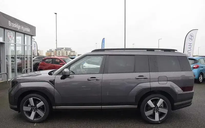 Used Hyundai Santa Fe Ultimate 253 HP (186 kW) 2025 Grey SUV