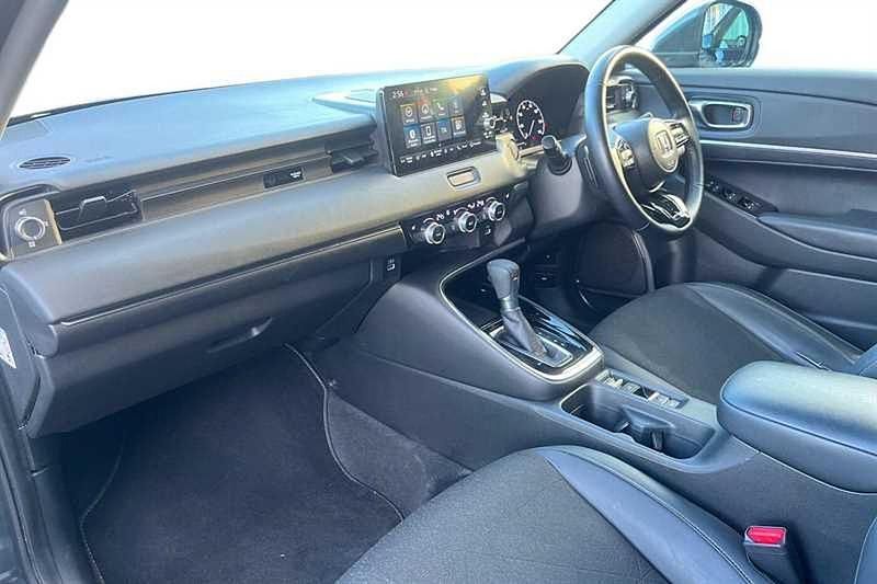 Used Honda HR-V Advance 131 HP (96 kW) 2022 Grey SUV