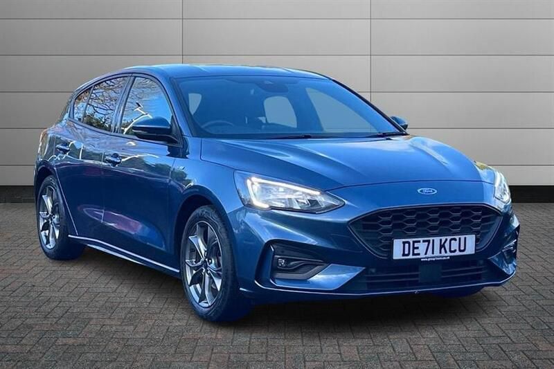 Blue Used 2021 Ford Focus ST-Line Hatchback | £16,350 (Fair price) - Image 1/2