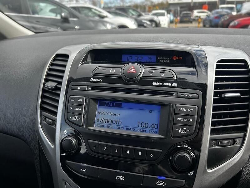 Used Hyundai ix20 Active 123 HP (90 kW) 2013 Grey Hatchback