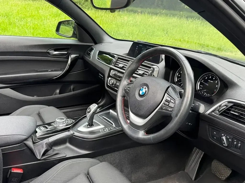 Used BMW 220 Sport Line 184 HP (135 kW) 2020 Black Cabriolet