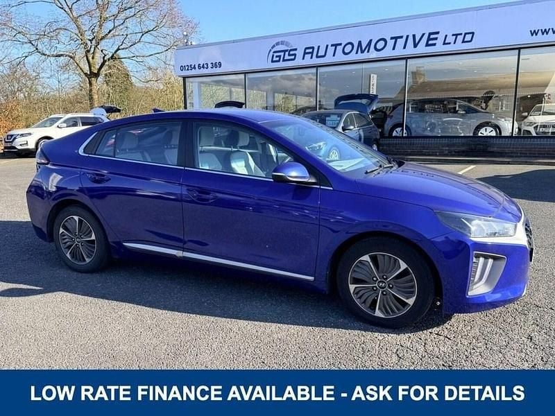Used Hyundai Ioniq Premium 141 HP (103 kW) 2022 Blue Hatchback