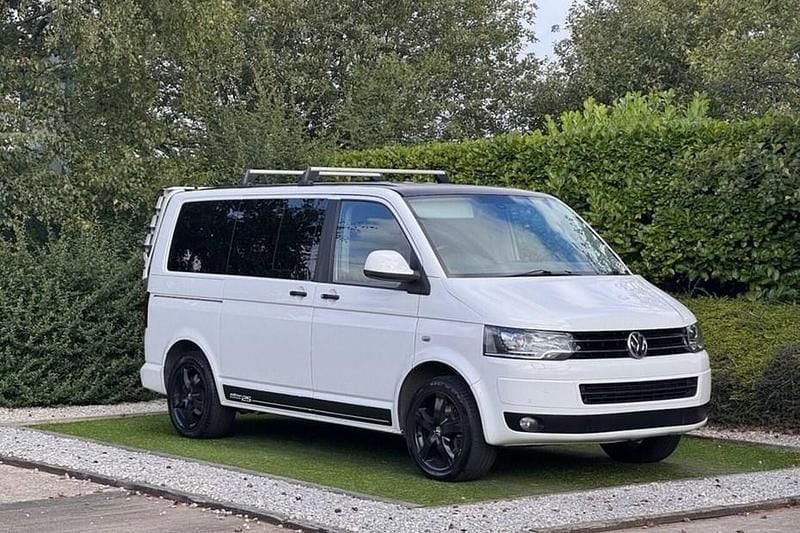 White Used 2013 VW Caravelle Edition MPV | £18,995 (Fair price) - Image 1/1