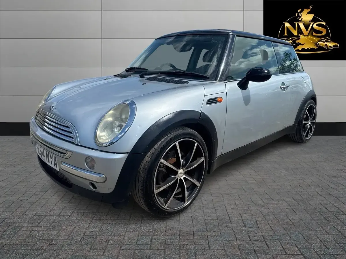 Used Mini Cooper Hatch 2004 Silver Hatchback