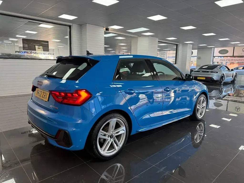 Used Audi A1 Sportback S-Line 110 HP (80 kW) 2022 Blue Hatchback