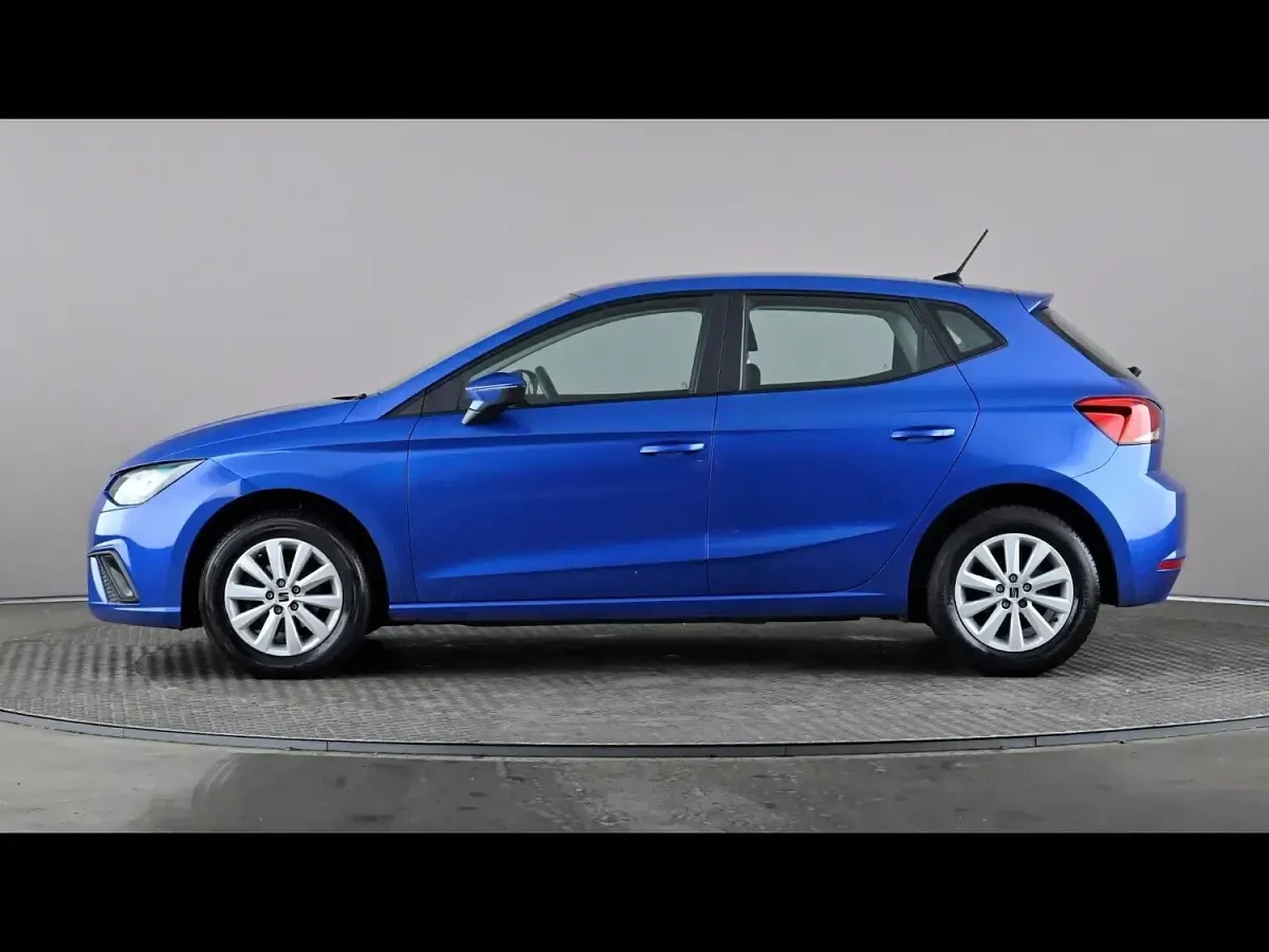 Used Seat Ibiza SE 2023 Blue Hatchback