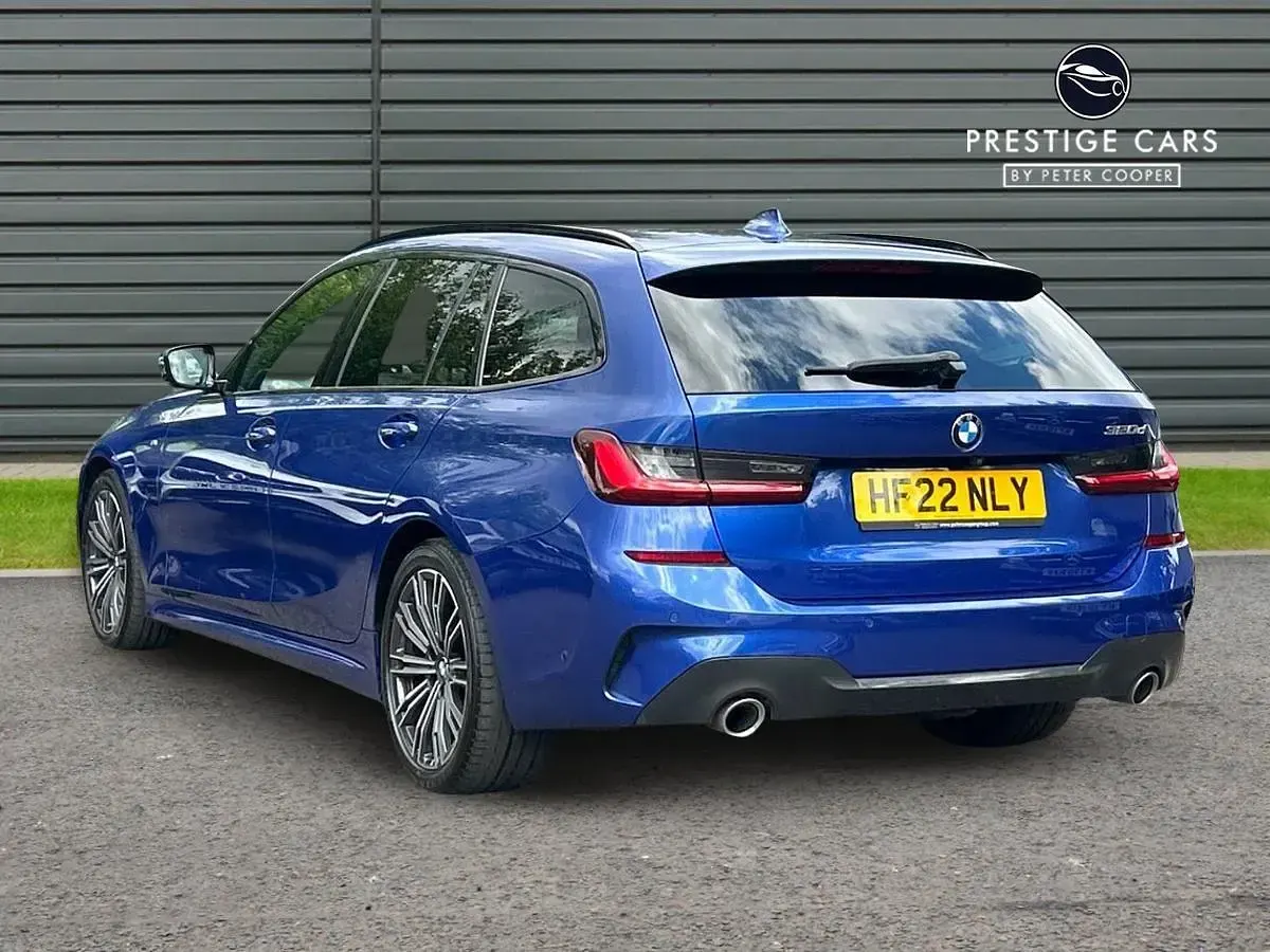 Usado BMW 320 M Sport 187 CV (137 kW) 2022 Azul Familiar