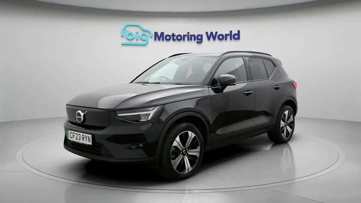 Used Volvo XC40 Plus 169 kW (231 HP) 2022 Black SUV