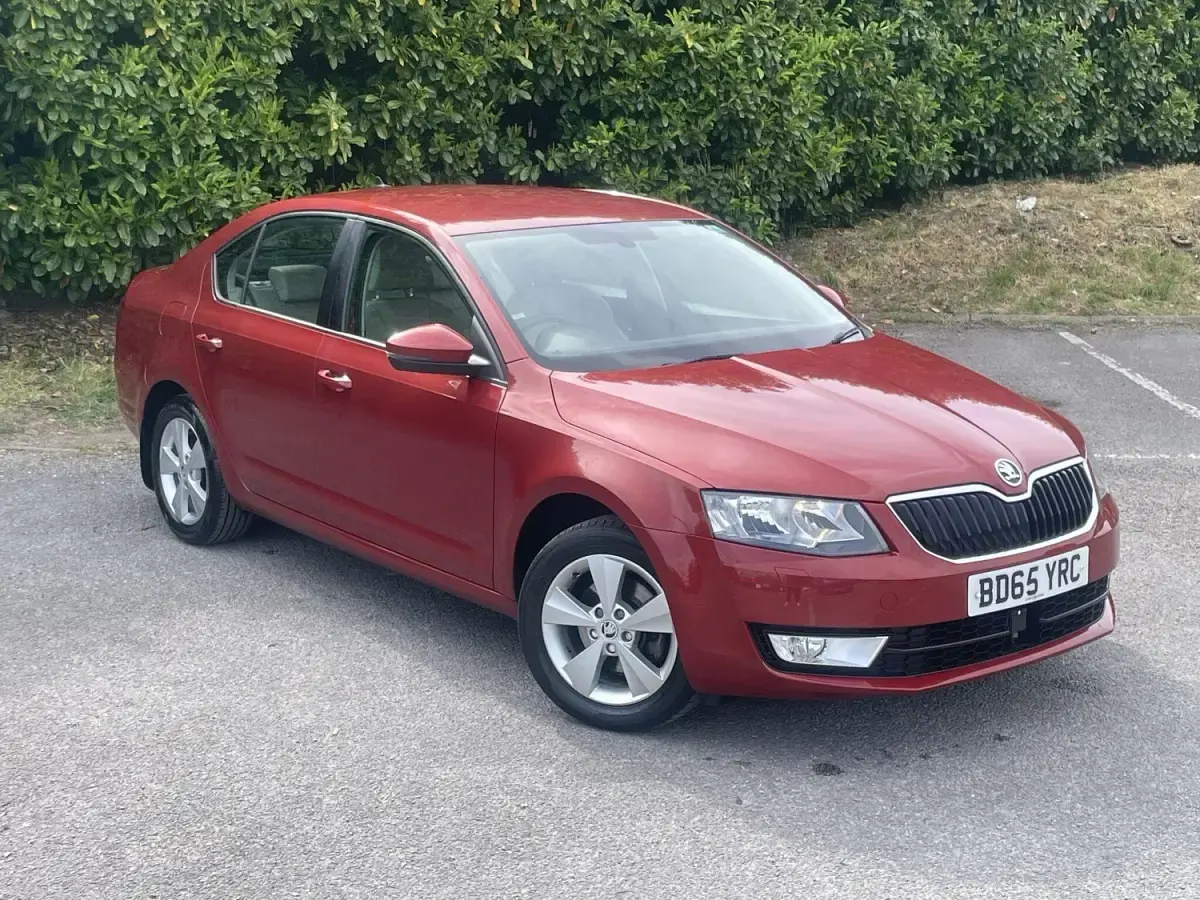Begagnad Skoda Octavia SE L 150 HK (110 kW) 2015 Röd Kombi