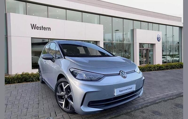 Silver Used 2025 VW ID.3 Pro Hatchback | £25,891 - Image 1/4