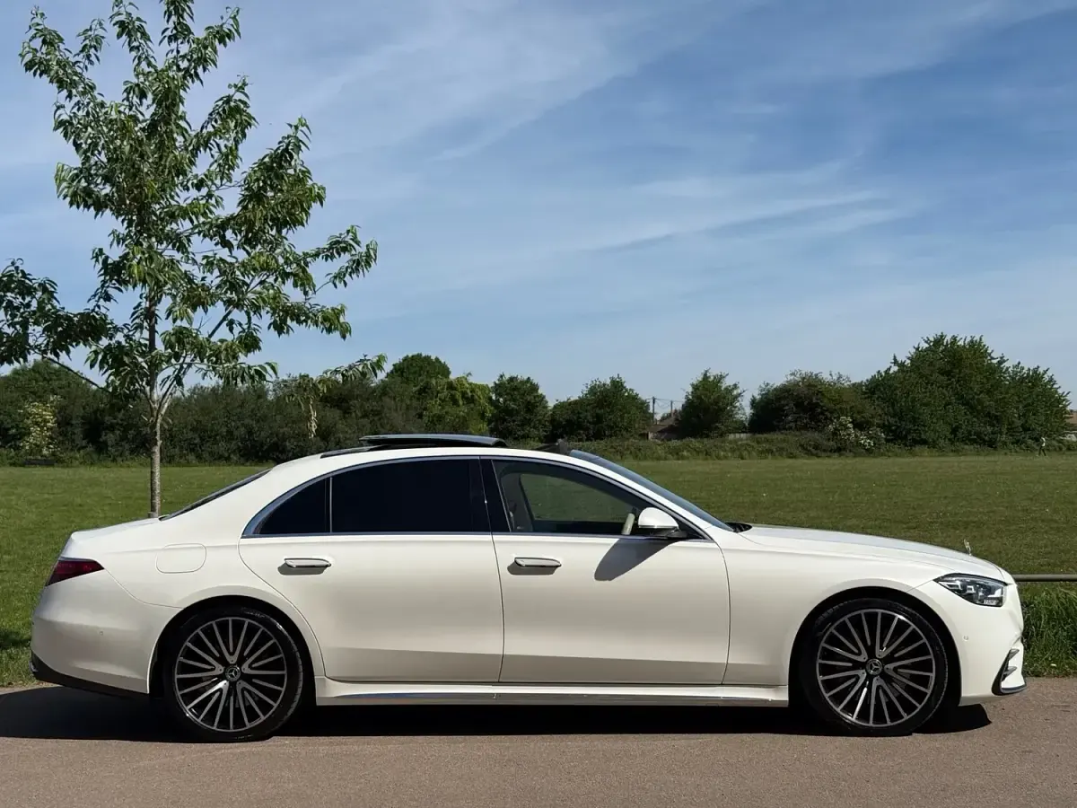 Used Mercedes S500L AMG line 2021 White Sedan