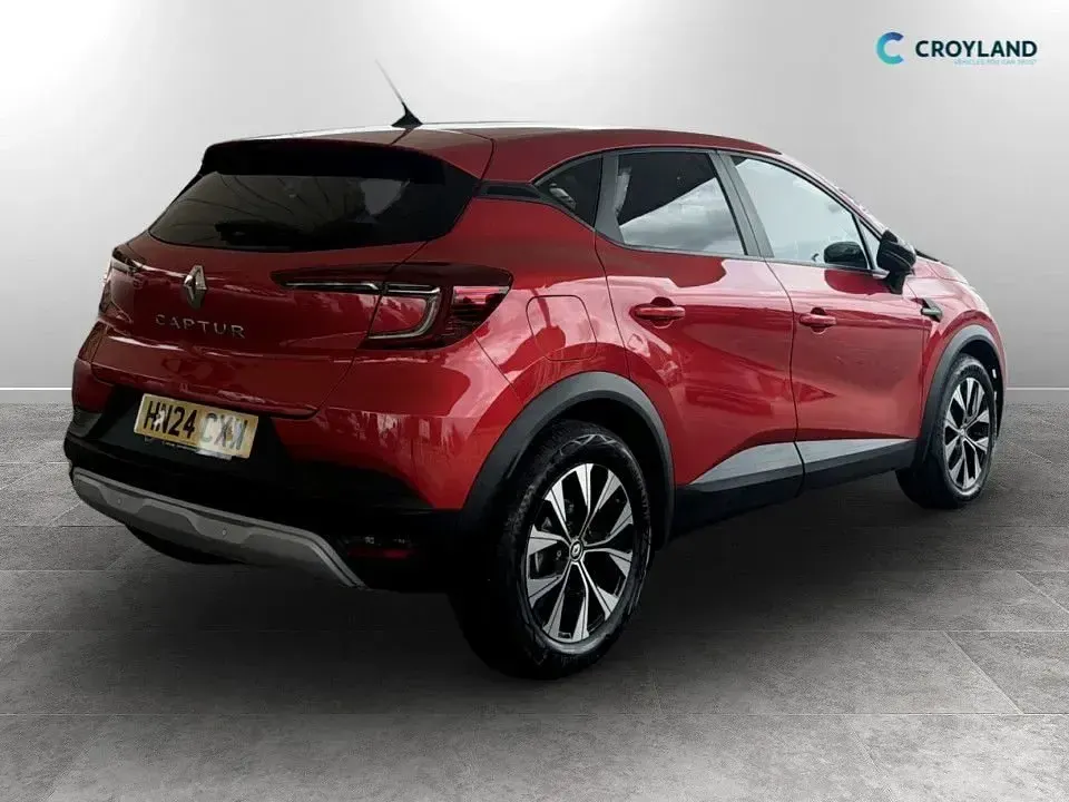 Used Renault Captur Evolution 91 HP (66 kW) 2024 Red SUV