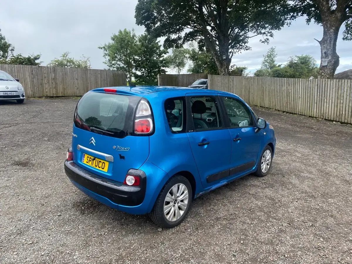 Used Citroën C3 Picasso VTR Sport 2011 Blue MPV