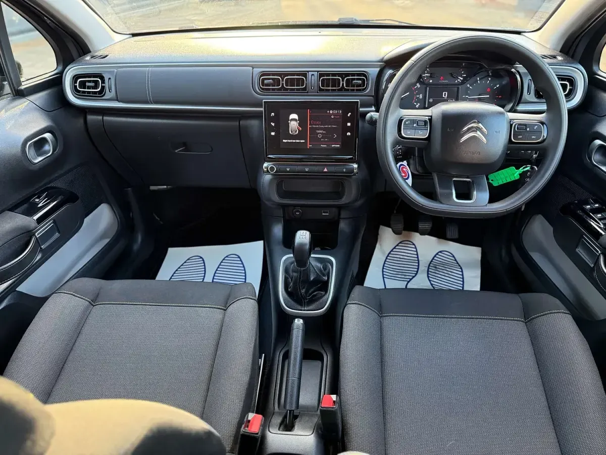 Used Citroën C3 PureTech 81 HP (59 kW) 2023 Grey Hatchback